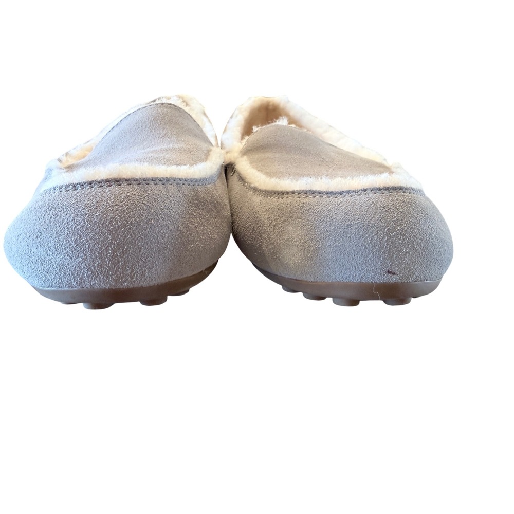 UGG Women's Gray Suede Sheepskin Lined Moccasin Slippers Comfort Shoes‎ Size 12 - Picture 6 of 16